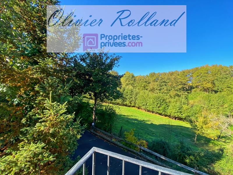 Maison - 220 m² - 9 pièces