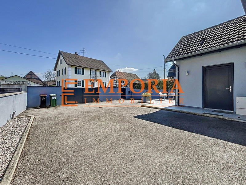 Maison - 94 m² - 5 pièces