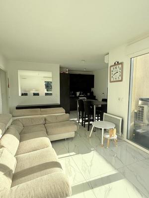 Appartement - 61 m² - 3 pièces