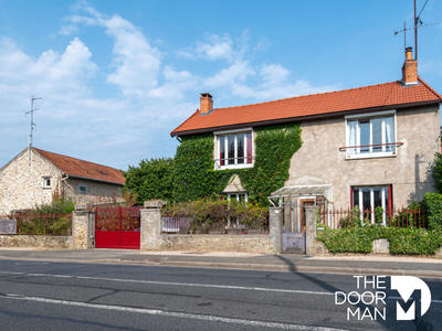 Maison - 138 m² - 6 pièces