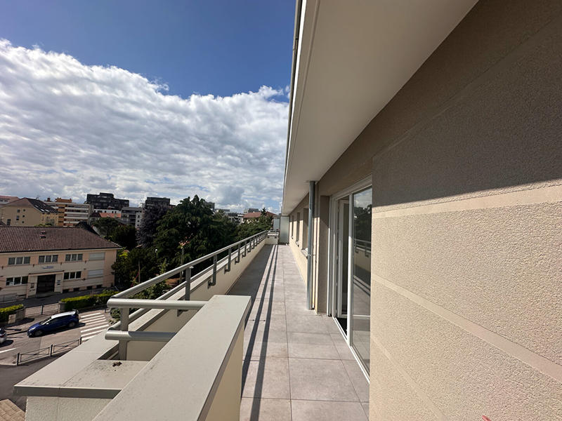 Appartement - 108 m² - 5 pièces