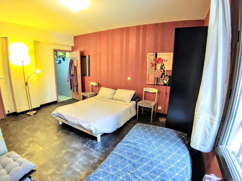 Appartement - 160 m² - 6 pièces