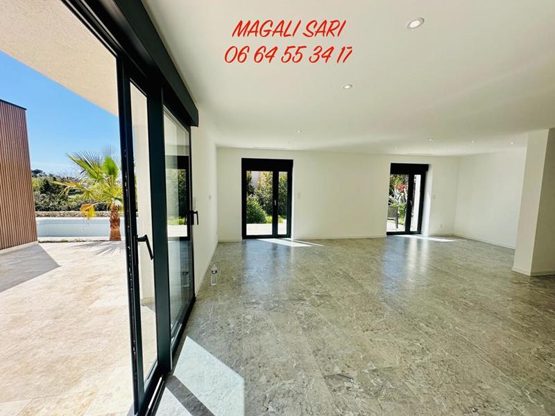 Maison - 173 m² - 7 pièces