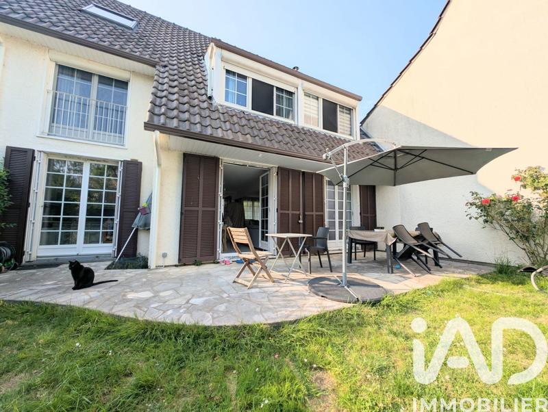 Maison - 147 m² - 6 pièces