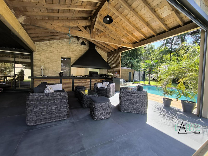 Maison contemporaine - 200 m² - 8 pièces