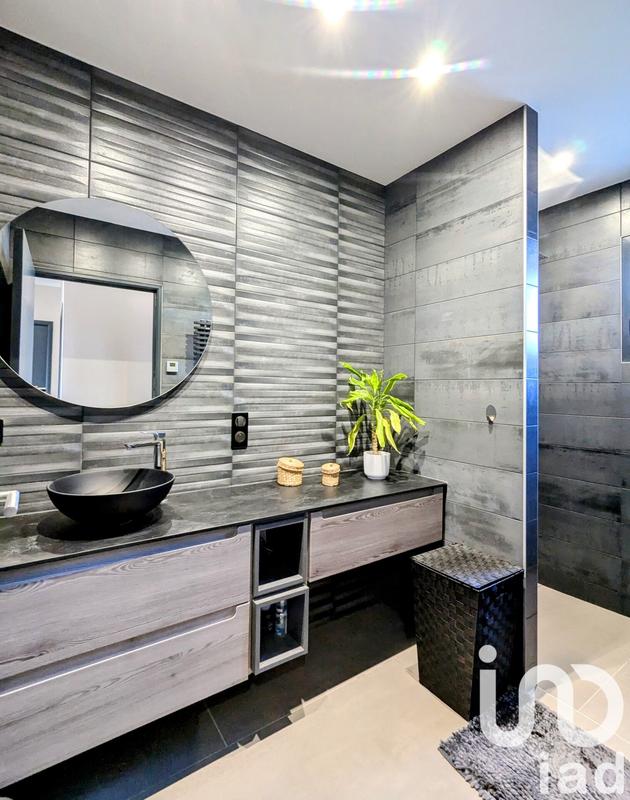 Maison - 107 m² - 5 pièces