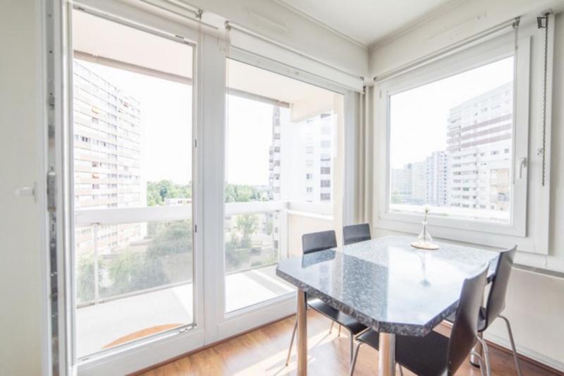 Chambre - 18 m² - 3 pièces