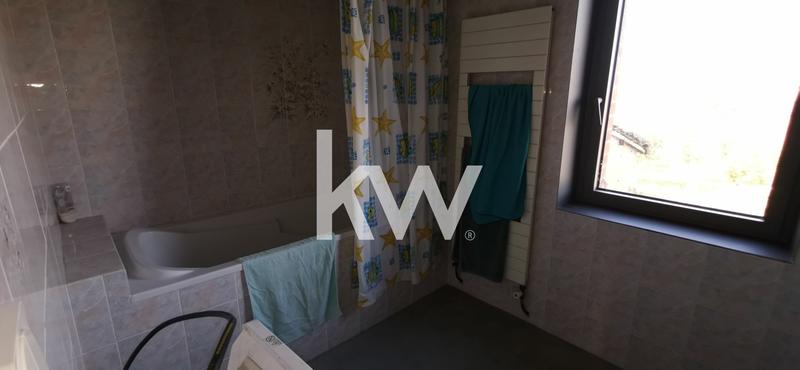 Corps de ferme - 250 m² - 11 pièces