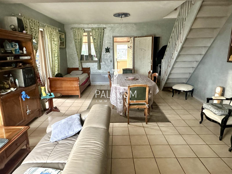 Maison - 140 m² - 7 pièces