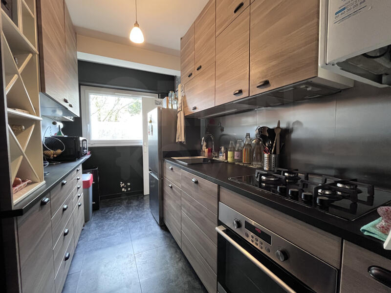 Appartement - 64 m² - 3 pièces