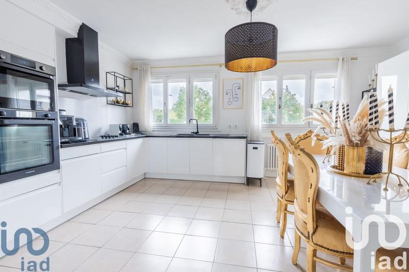 Maison - 170 m² - 5 pièces