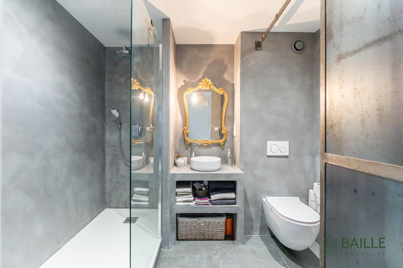 Appartement - 103 m² - 4 pièces