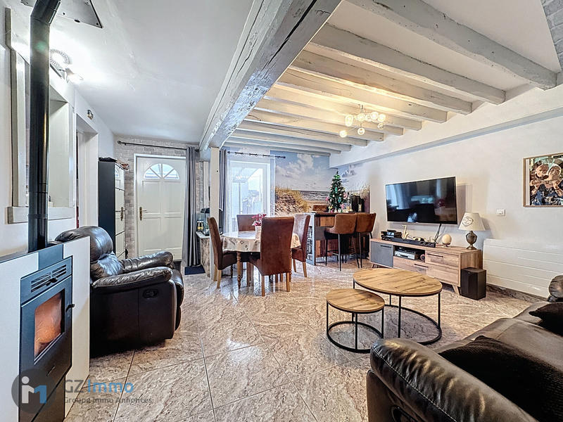 Maison - 98 m² - 6 pièces