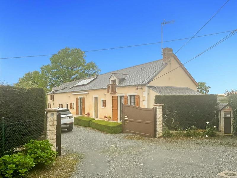 Maison - 250 m² - 10 pièces