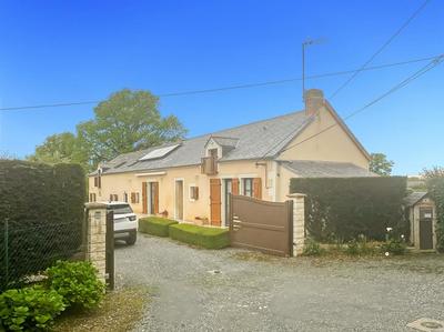 Maison - 250 m² - 10 pièces