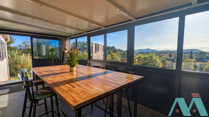 Maison - 130 m² - 5 pièces