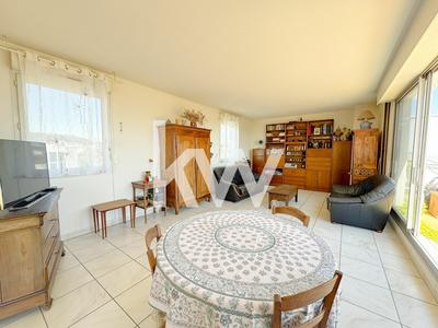 Appartement - 101 m² - 4 pièces