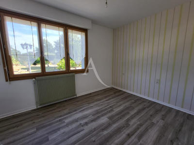 Maison - 133 m² - 8 pièces