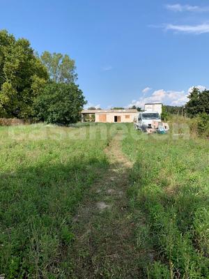 Local commercial - 140 m²