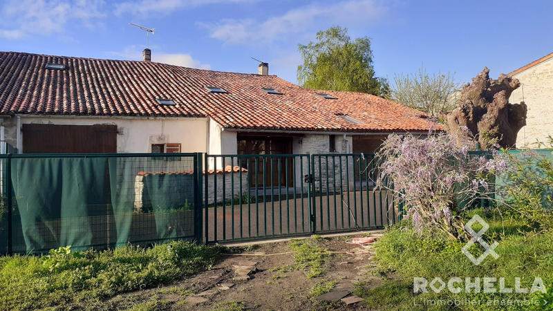 Maison ancienne - 217 m² - 7 pièces