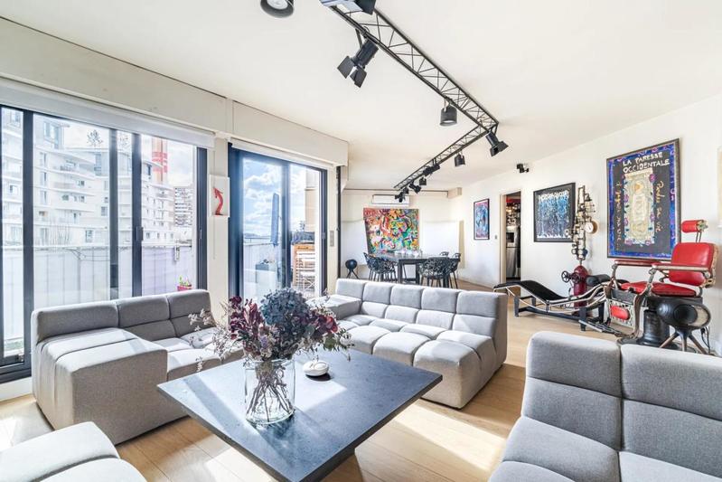 Appartement - 128 m² - 5 pièces