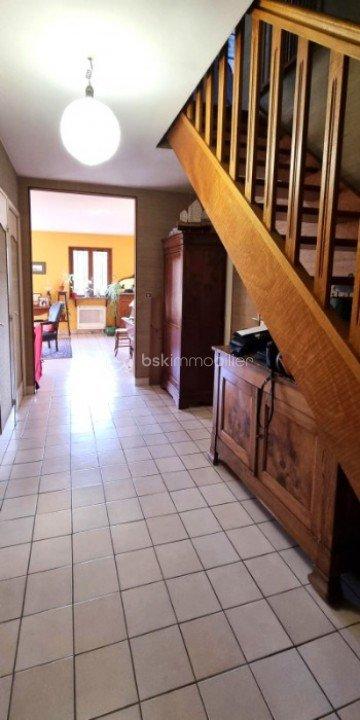 Maison - 103 m² - 5 pièces