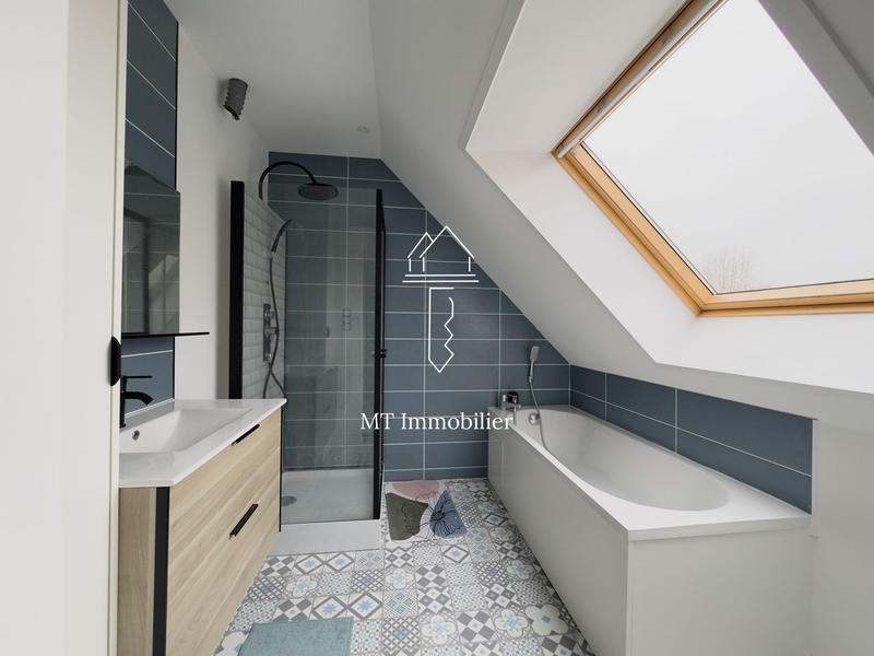 Maison - 150 m² - 6 pièces