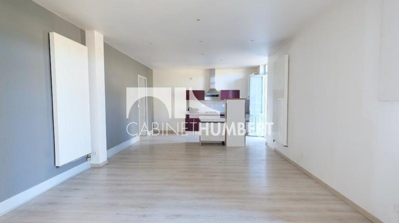 Maison en pierre - 189 m² - 6 pièces