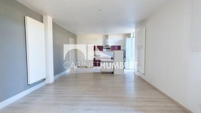 Maison en pierre - 189 m² - 6 pièces