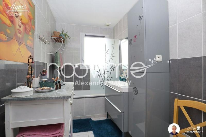 Maison - 115 m² - 6 pièces