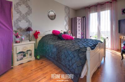 Maison - 96 m² - 4 pièces