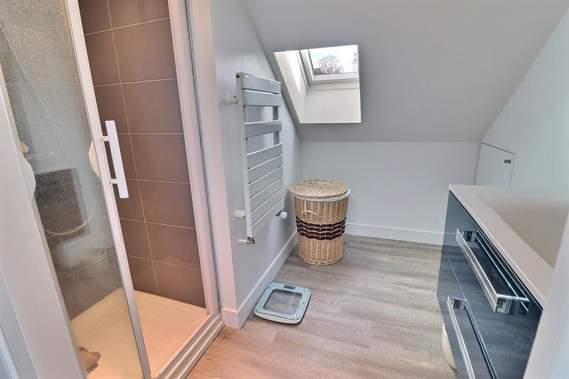 Maison - 155 m² - 6 pièces