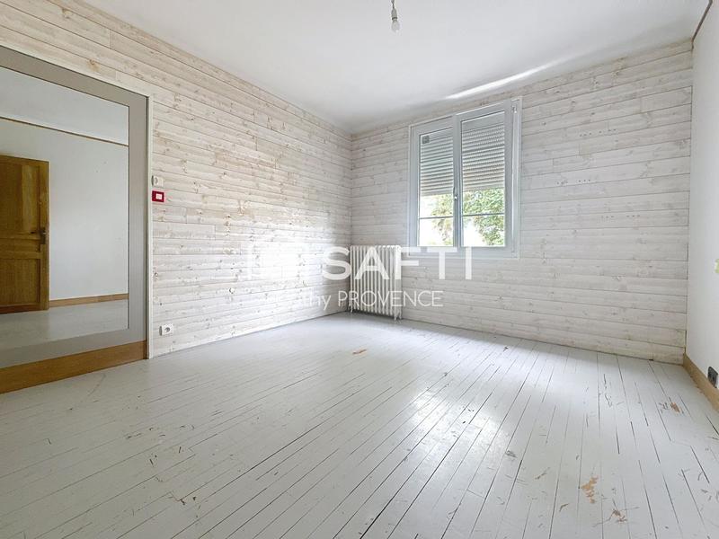 Maison - 177 m² - 9 pièces