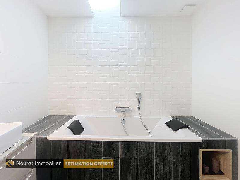 Villa - 190 m² - 7 pièces