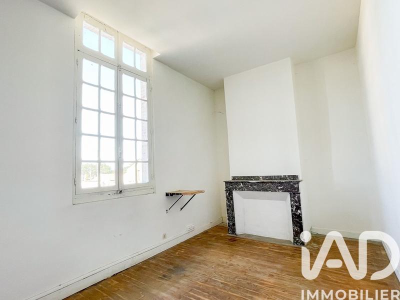 Maison - 460 m² - 10 pièces