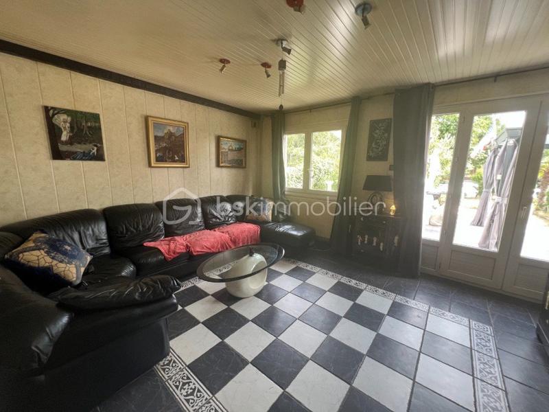 Pavillon - 150 m² - 6 pièces