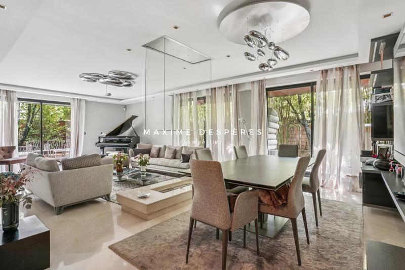 Appartement - 123 m² - 5 pièces