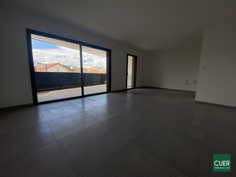 Appartement - 103 m² - 4 pièces