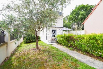 Maison - 174 m² - 6 pièces