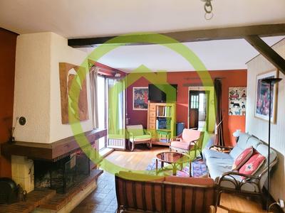 Maison - 182 m² - 6 pièces