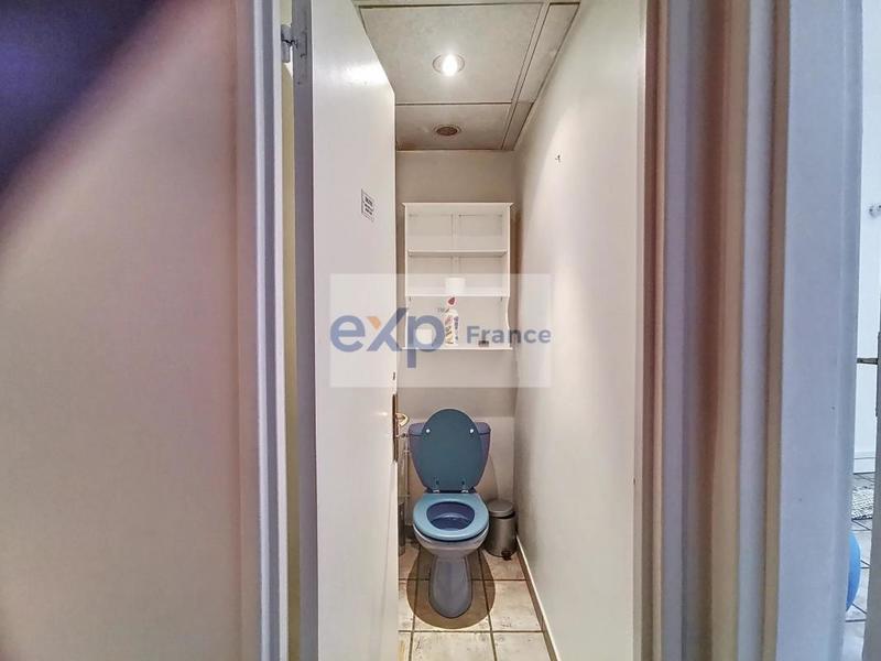 Local commercial - 101 m²