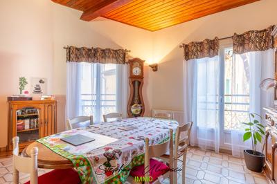 Maison - 145 m² - 11 pièces