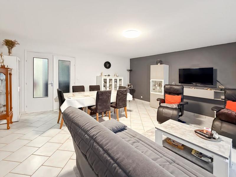 Appartement - 85 m² - 4 pièces