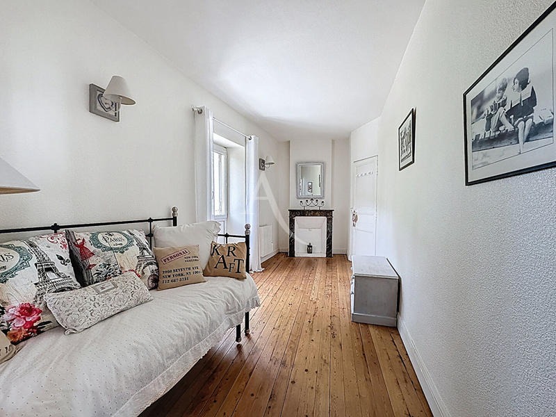 Maison - 102 m² - 5 pièces