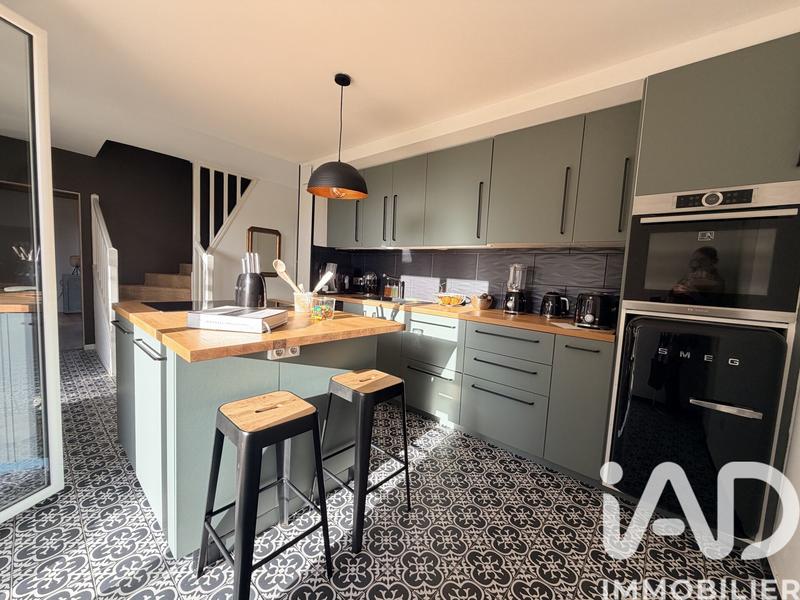 Maison - 120 m² - 5 pièces