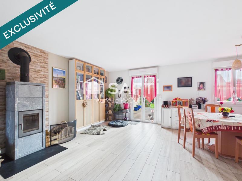 Maison - 94 m² - 5 pièces