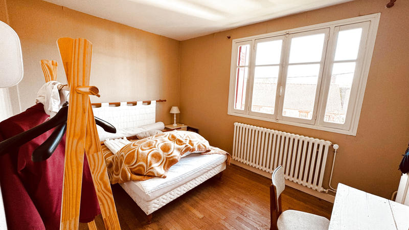 Maison - 180 m² - 6 pièces