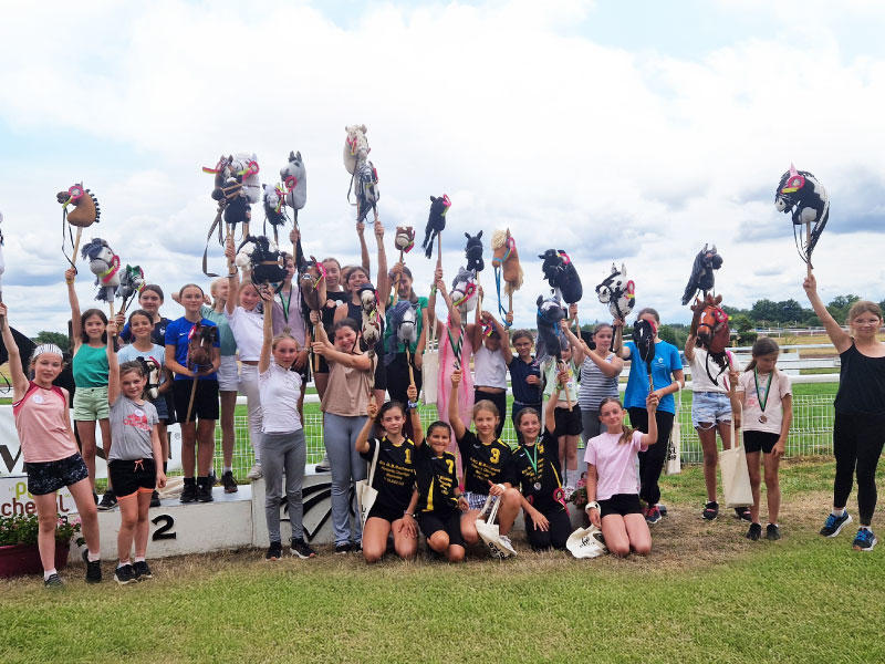 Rendez-vous hobby horsing