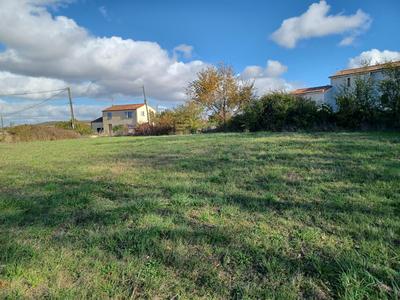 Terrain - 904 m²