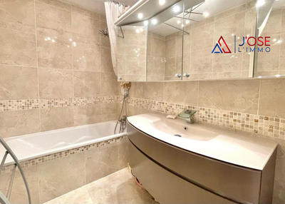 Appartement - 87 m² - 4 pièces